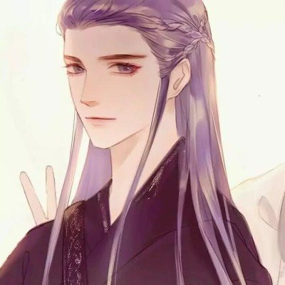 兰晓龙在肖战后面捂耳朵